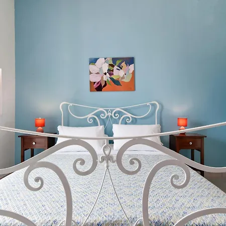 Casa Fiorita - Sit Apartment Lecce